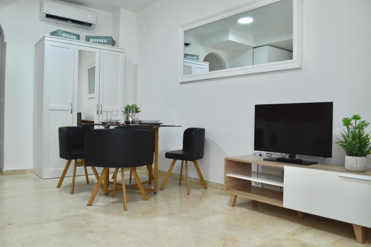 Apartamento Adriana. Centrico, A 50M De La Playa. 丰希罗拉 外观 照片